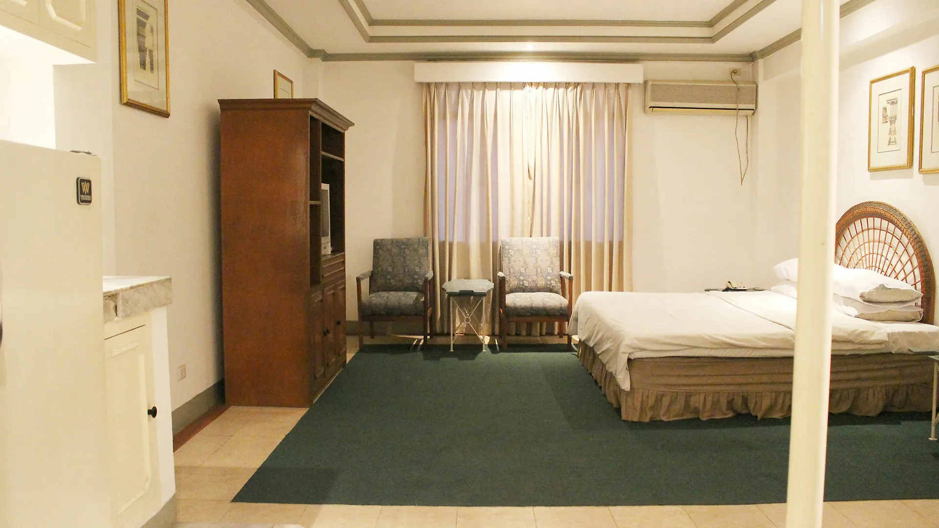 ***  Marlim Hotel Angeles Philippines